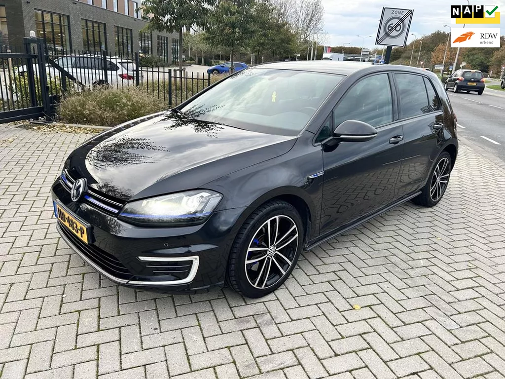 Volkswagen Golf 1.4 TSI GTE 2015! NAVI! Nette auto! NWE APK!
