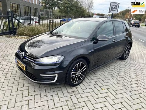 Volkswagen Golf 1.4 TSI GTE 2015! NAVI! Nette auto! NWE APK!