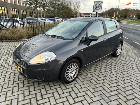 Fiat Grande Punto 1.4 Active 2009! AIRCO! Zeer nette auto! NWE APK!