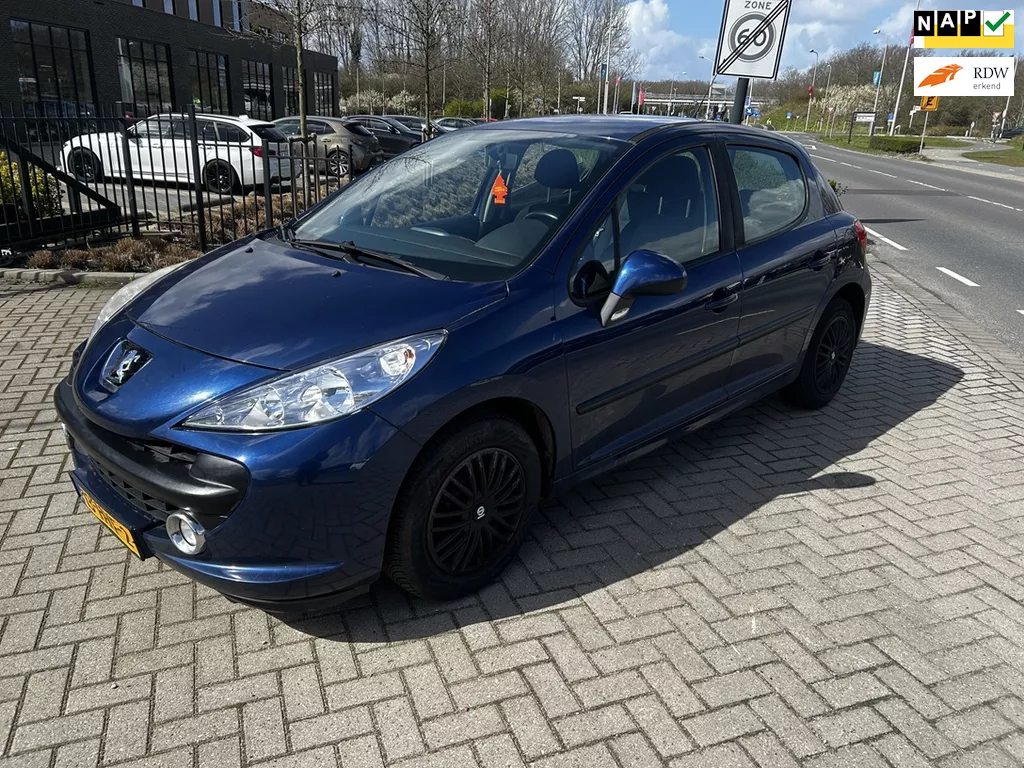 Peugeot 207 1.4 VTi Look 2009! AIRCO! NWE APK! Goed onderhouden!