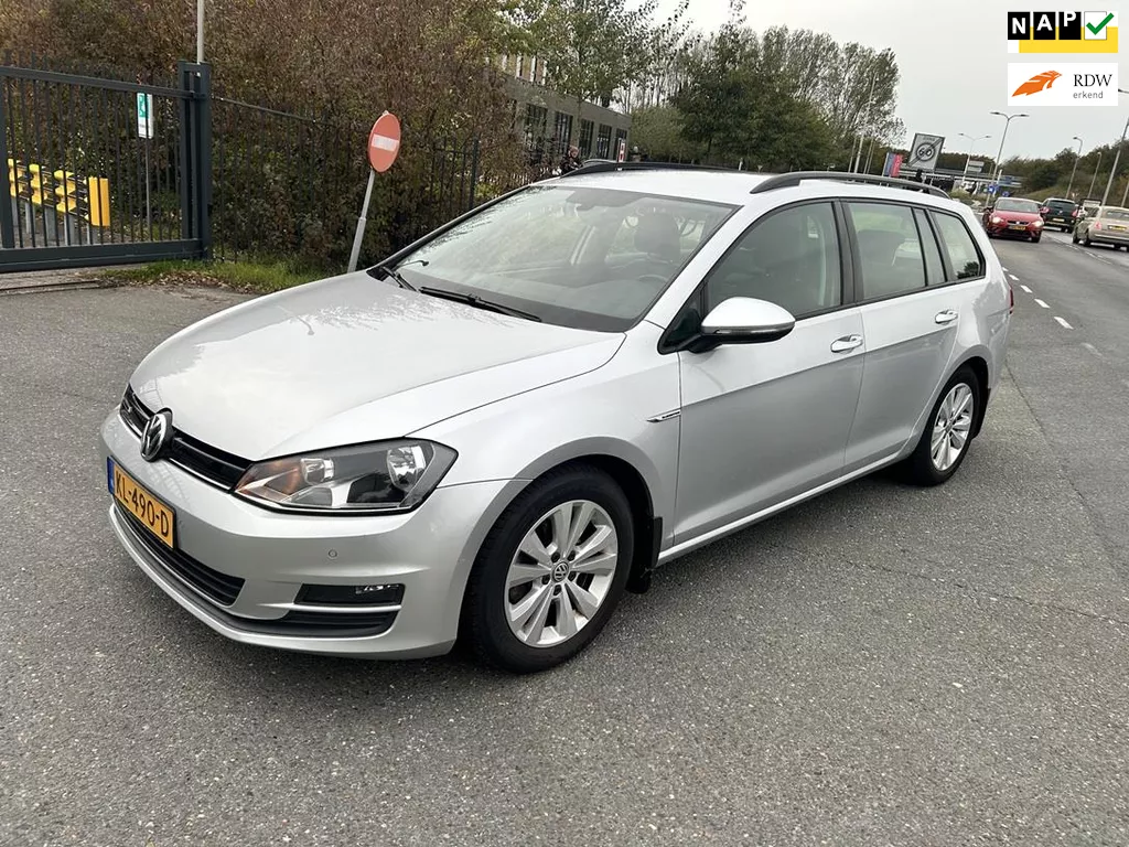 Volkswagen Golf Variant 1.0 TSI Comfortline 2016! NAVI! CLIMA! LEDER! NWE APK!